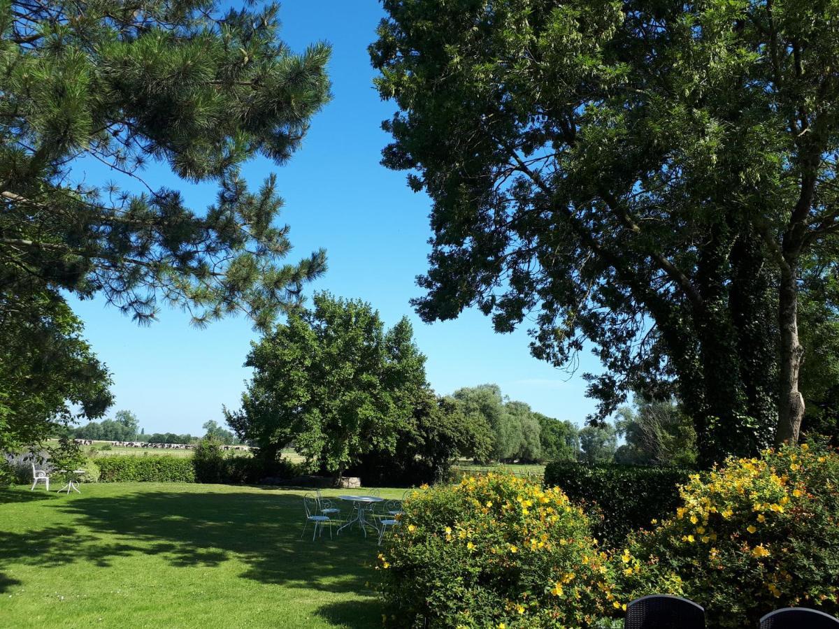 Manoir De La Ville Marie Hirel Экстерьер фото
